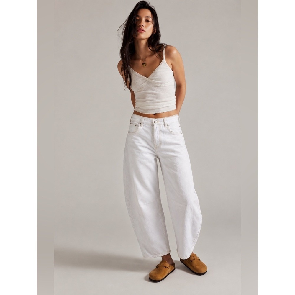 Anthropologie Pistola Wes High Rise Barrel Jeans Size 33 Vivid White Baggy Relax